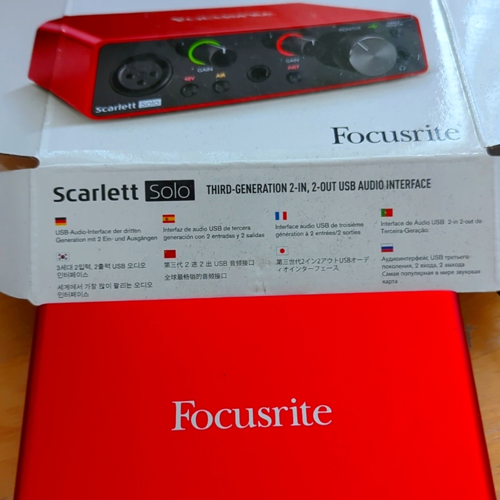 Focusrite Scarlett Solo third gen. interface. 2 in 2 out USB Audio Interface